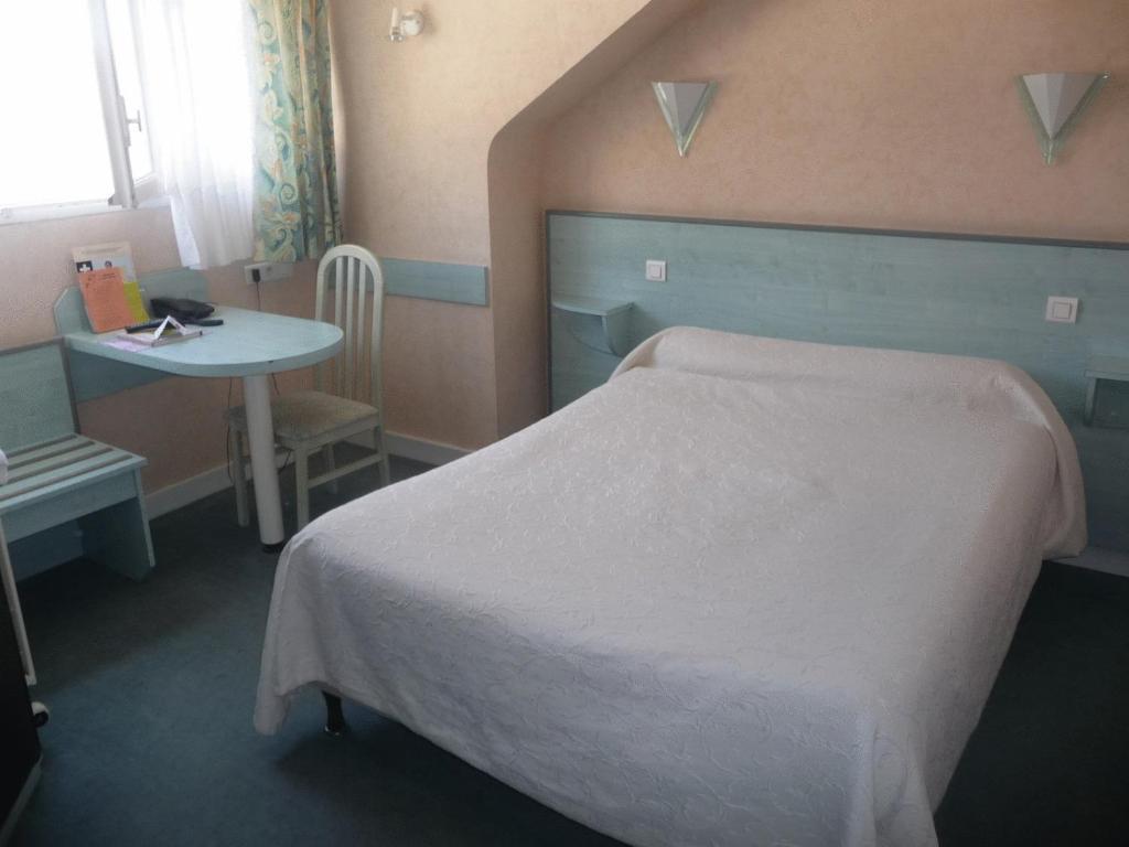 Hotel La Poste Vitry-le-François Exteriér fotografie